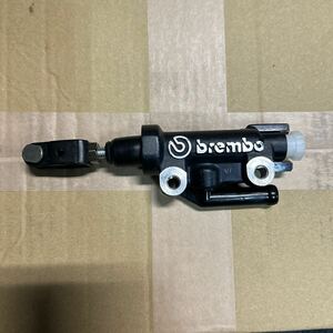 ★ブレンボ 1/2リアマスター brembo　XJR1200・１３００　ZRX1100・1200など