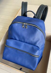 Louis Vuitton Discovery Taiga リュック