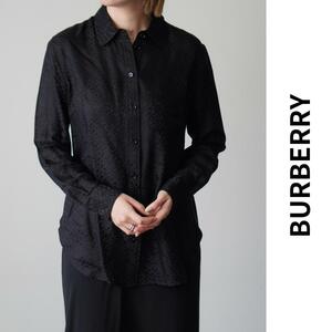 極美品 Burberry バーバリー シルクシャツ TBロゴ 現行品 襟付き 長袖 総柄 オーバーシルエット ブラック UK4 サイズM silk100%