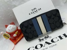 コーチ COACH 長財布 財布 メンズ プレゼント 贈り物 シグネチャー ラウンドファスナー ロング ジップ メンズ ライン 新品 F26070 C120_画像4