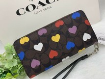 コーチ COACH 長財布 財布 ハートプリント プレゼント シグネチャー ロング ジップ ウォレット アコーディオン 新品 未使用 CP411 C341_画像4