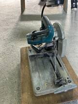 【中古品】makita 190mm チップソー切断機 LC0700F マキタ　ライト付き　　ブルー　汚れ有り_画像3