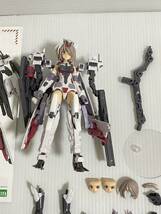 フレームアームズ・ガール 金剛　コトブキヤ プラモデル ジャンク　_画像2