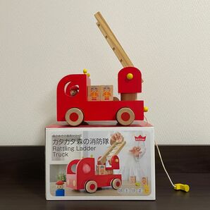 エドインター　カタカタ森の消防隊　木のおもちゃ　消防車　働く車　知育玩具