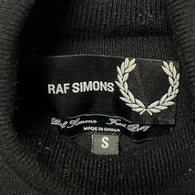 フレッドペリー　ラフシモンズ　RAF SIMONS コラボ　タートルネックニット_画像6