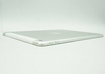 ◇【au/Apple】iPad 第5世代 Wi-Fi+Cellular 32GB SIMロック解除済 NP1L2J/A タブレット シルバー_画像5