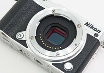 ◇美品【ニコン】Nikon 1 J5 ダブルズームレンズキット ミラーレス一眼カメラ シルバー_画像4