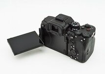 ◇美品【SONY ソニー】α7R V ボディ シャッター回数：3回 ILCE-7RM5 ミラーレス一眼カメラ_画像2