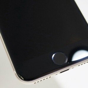 ◇【au/Apple】iPhone SE 第3世代 64GB SIMフリー MMYD3J/A スマートフォン スターライトの画像8