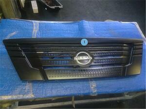  Nissan original Caravan { VR2E26 } front grille P61000-24001108