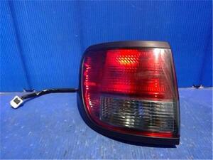  Nissan original Avenir { RNW11 } left tail lamp P60405-24002386