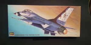 ハセガワ 1/72 サンダーバーズ F-16A ファイティングファルコン 一部組立
