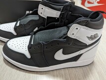 新品　Nike Air Jordan 1 Retro High OG Black/Whiteナイキ エアジョーダン1 レトロ ハイ OG ブラック/ホワイト26.5センチ_画像1