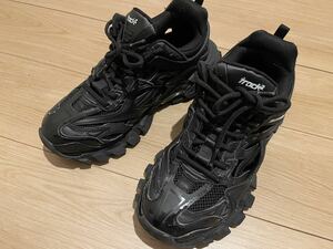 バレンシアガ　BALENCIAGA トラック2 スニーカー　ブラック