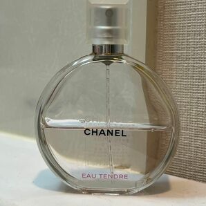 CHANEL 香水