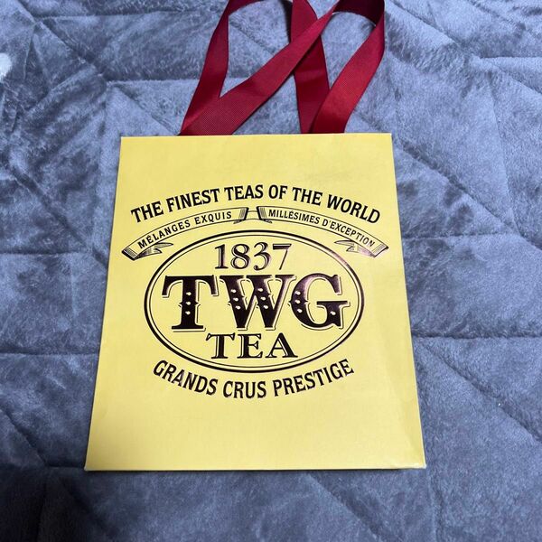 TWG tea ショッパー　紙袋