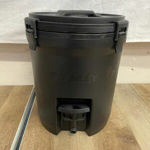 STANLEY スタンレー ウォータージャグ ブラック 保冷 頑丈 水分補給 アウトドア キャンプ BBQ 釣り レジャー mc01064655