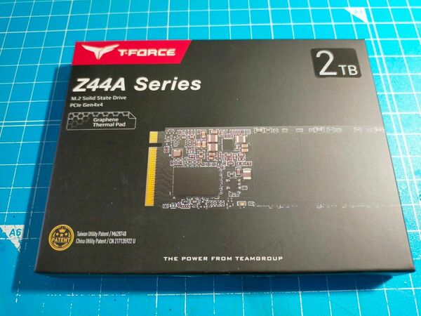 Team m.2 2280 NVMe ssd 2TB 新品未開封 