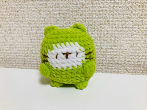 可愛い猫ちゃん　ハンドメイド　編み物　