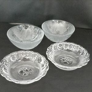 昭和レトロ食器　ガラス小皿　　計４枚 サラダ皿 、デザート皿