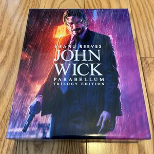 【美品】 ジョンウィック John Wick : パラベラム トリロジーエディション Blu-ray キアヌリーブスポストカード付き
