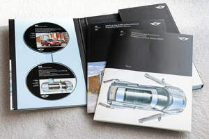  ultra rare 2005 year Mini concept Frankfurt motor show Clubman catalog ( English version )MINI CLUBMAN