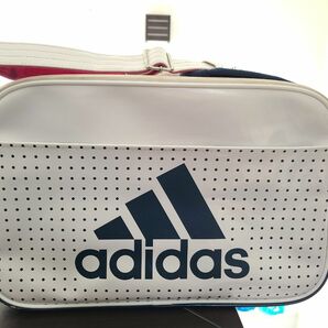 adidas ショルダーバッグ アディダス エナメル バッグ スポーツバッグ 部活 ドット ピンク かわいい 中学生 高校生