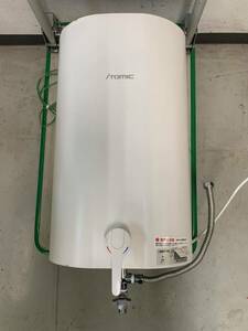 379 イトミック EWM-14N 元止め式 電気温水器 壁掛け 100V 0.7kw ～50度 貯湯式 給湯器 14L 2020年製 通電確認済