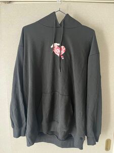 ＝LOVE パーカー　シナモロール　新品　タグ付き