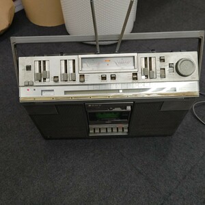 [ junk ] radio-cassette SONY Sony BOOMBOX CFS-686 electrification has confirmed present condition goods antenna 1 psc ..