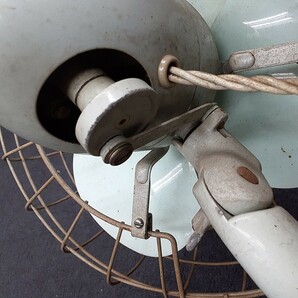 【昭和レトロ】 ヴィンテージ 扇風機 3枚羽 三菱電機 MITSUBISHI レトロ扇風機 アンティーク 動作品ジャンク まの画像10