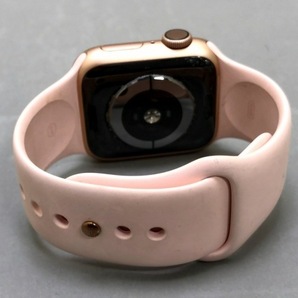 アップル 腕時計 Apple Watch Series4 GPSモデル 40mm MU682J/A ゴールドアルミニウム/ピンクサンドの画像3