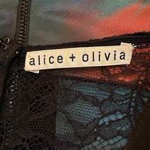 アリスオリビア alice+olivia - ネイビー×レッド×マルチ レディース クルーネック/ノースリーブ/ミニ/レース ワンピース_画像3