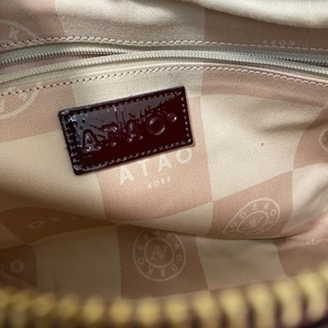 アタオ ATAO ショルダーバッグ - エナメル（レザー） ボルドー 美品 バッグの画像8