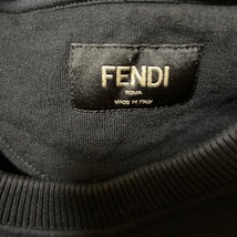 フェンディ FENDI トレーナー サイズS - 黒×イエロー×マルチ メンズ 長袖/刺繍 トップス_画像3