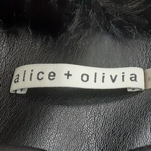 アリスオリビア alice+olivia サイズXS - 黒 レディース 長袖/フェイクレザー/フェイクファー/冬 美品 コート_画像3