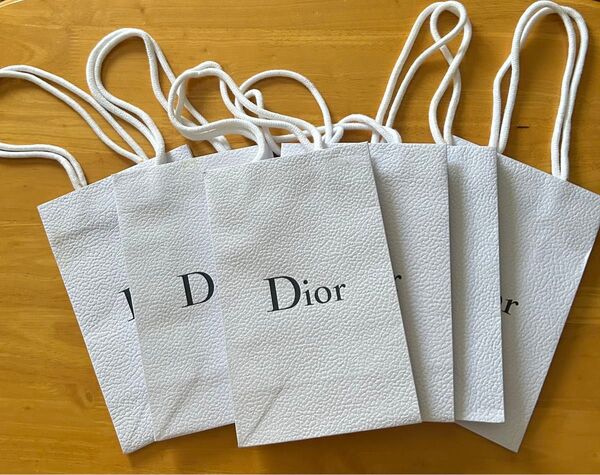 Diorショッパー3枚