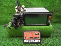 9FC2570 ID2)) 日産 セレナ HC26 前期型 20X S-HYBRID 純正 メモリーナビゲーション MP313D-W_画像1