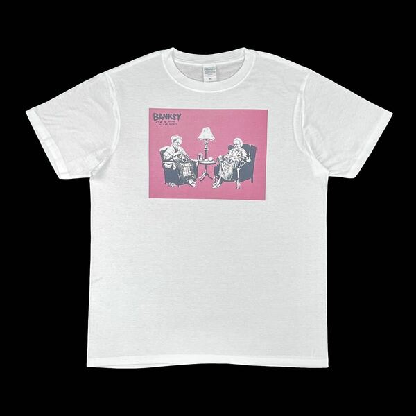 新品 BANKSY バンクシー Punk and Thug Grannies パンク ニット 編み物 おばあちゃん グラフィティ アート Tシャツ オーバーサイズ XL(LL)