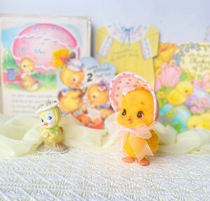 pinocosmile* yellow hi width Chan * wool felt * retro animal * Petite Blythe Chan . Blythe Chan. ... also!