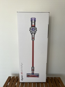 【備品全完備】Dyson V8 slim fluffy+　ダイソン　V8 スリムフラッフィープラス　掃除機