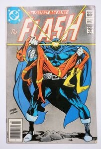 * ultra rare The Flash #320 1983 year 4 month that time thing DC Comics flash American Comics Vintage comics English version foreign book *