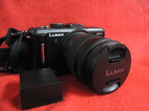 K79/ミラーレス一眼カメラ 通電確認済み Panasonic LUMIX DMC-GF1 レンズ G VARIO 1:3.5-5.6 /14-45 ASPH. MEGA O.I.S. パナソニック