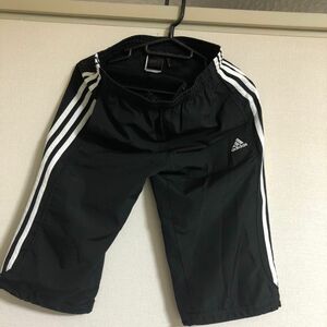 adidas レディース　ハーフパンツ