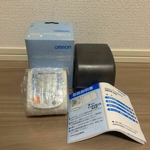 未使用品 OMRON オムロン デジタル自動血圧計 HEM-642 手首式血圧計 