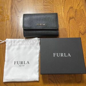 FURLA フルラ 三つ折り財布 カード収納有り 小銭入れ外付け　ブラック