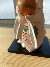 日本人形 置物 陶器 和風 インテリア 鞠を持つ女の子 着物姿の日本人形 縁起物_画像4