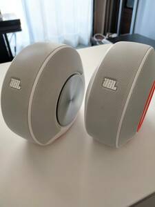 JBL Pebbles バスパワードスピーカー