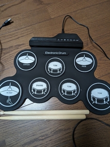 ポータブルドラム 7個ドラムパッド　練習用