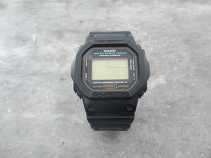 CASIO/カシオ/DW-5600E/G-SHOCK/G-ショック/腕時計/ジャンク/尾錠・ボタン部分 ゴールドカラー